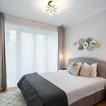 Sunny 2br Flat - Location - 3 Balconies Bucharest