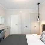 شقة Sunny 2br Flat - Location - 3 Balconies بوخارست