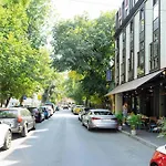 Sunny 2br Flat - Location - 3 Balconies