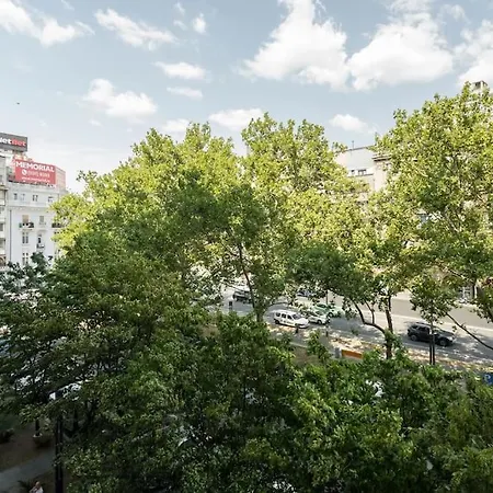 Sunny 2br Flat - Location - 3 Balconies