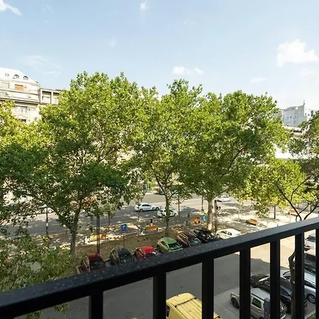 Sunny 2br Flat - Location - 3 Balconies Bucarest