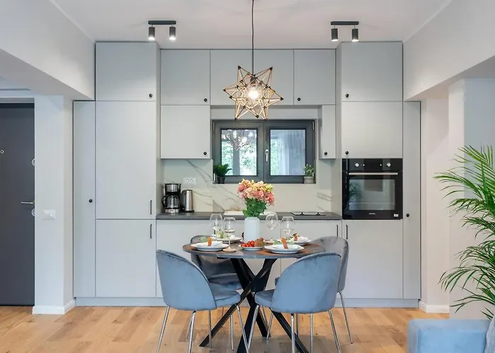 Sunny 2br Flat - Location - 3 Balconies * Bukurešť