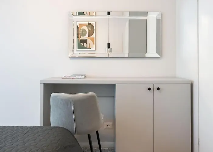 Apartament Sunny 2br Flat - Location - 3 Balconies Bucureşti