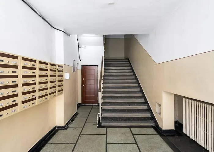 Sunny 2br Flat - Location - 3 Balconies 布加勒斯特
