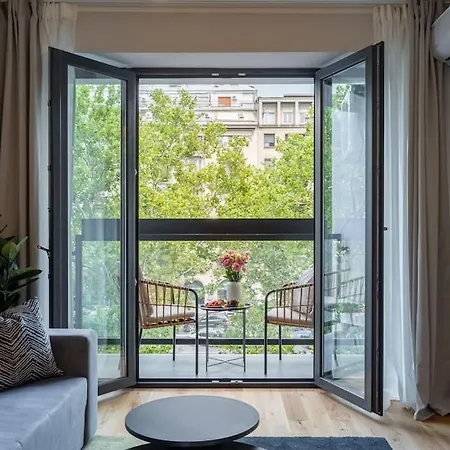 Apartamento Sunny 2br Flat - Location - 3 Balconies *