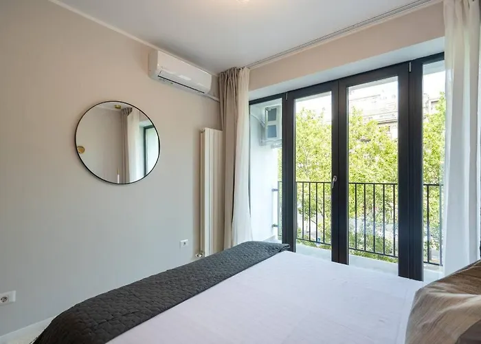 Sunny 2br Flat - Location - 3 Balconies * Bucarest